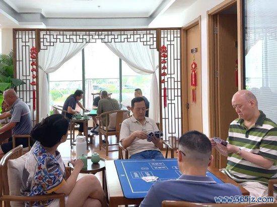 掼蛋现场